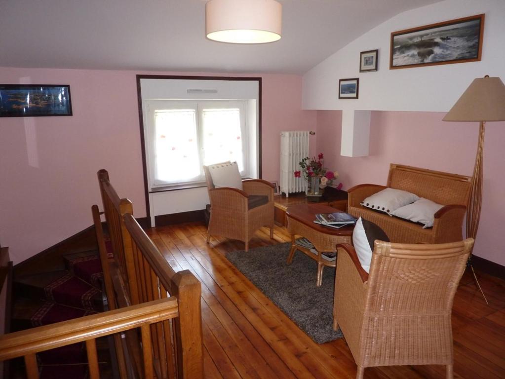 Chambres D'Hotes La Corne Aux Vaches Fretigney-et-Velloreille Exterior photo